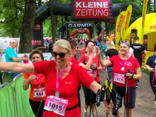 Zieleinlauf der Nordic Walking Mädels