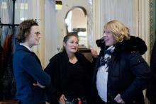 Johanna, Isabella und Doris beim Empfang im Cafe ZARTL